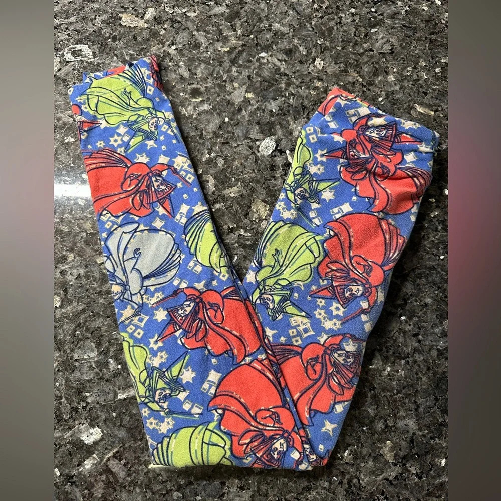 LuLaRoe Kid Youth Size L/XL 5-10 Fairy Godmother Sleeping Beauty Leggings Disney